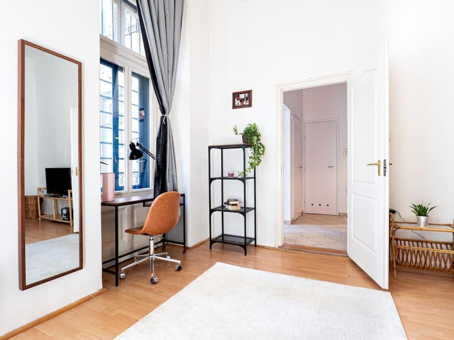 Sunshine Apartment - With Garage Βουδαπέστη Εξωτερικό φωτογραφία